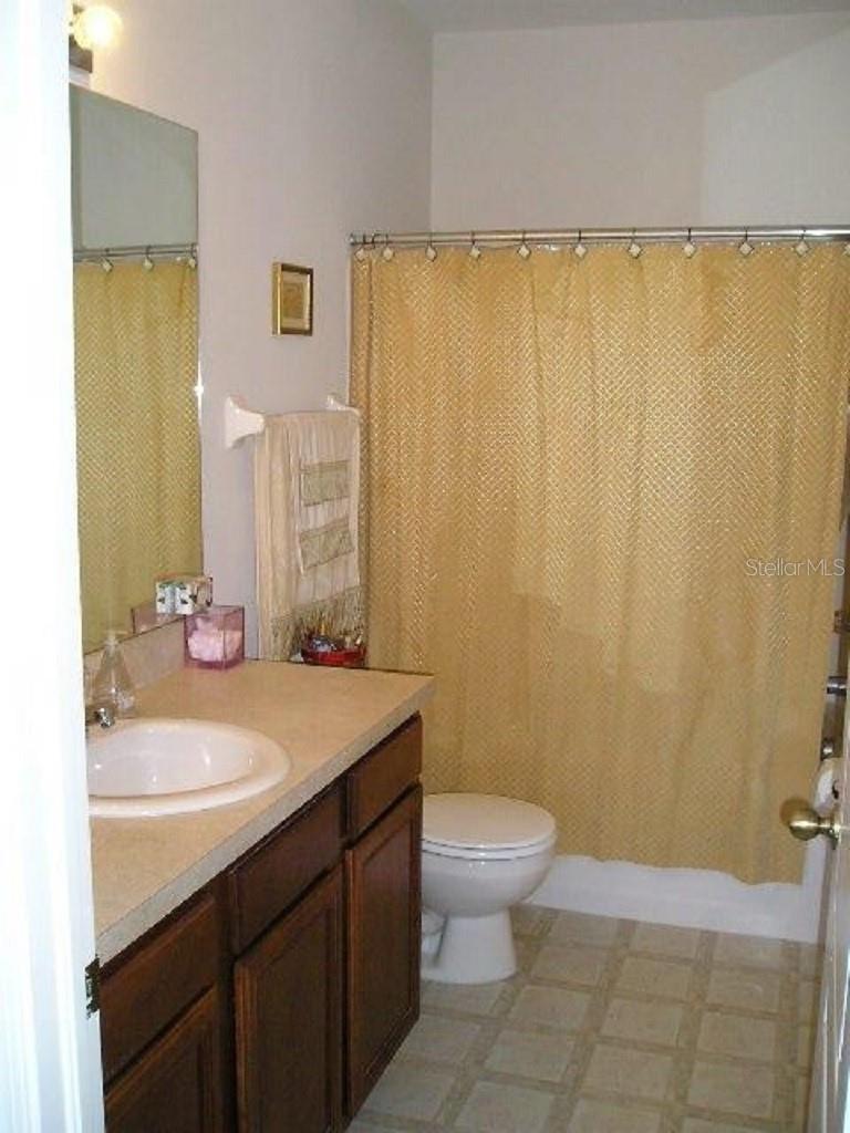 Image 9 of 15 For 12411 Foxmoor Peak Drive