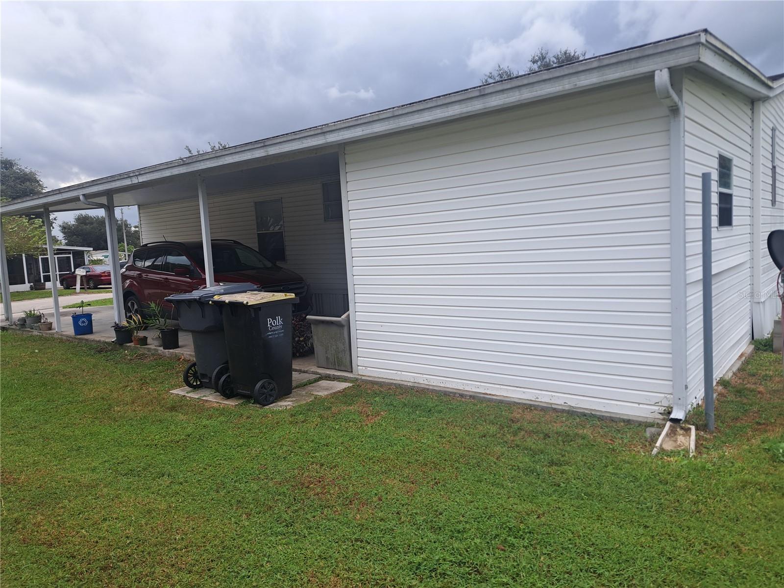 Image 16 of 17 For 447 Oak Ridge W