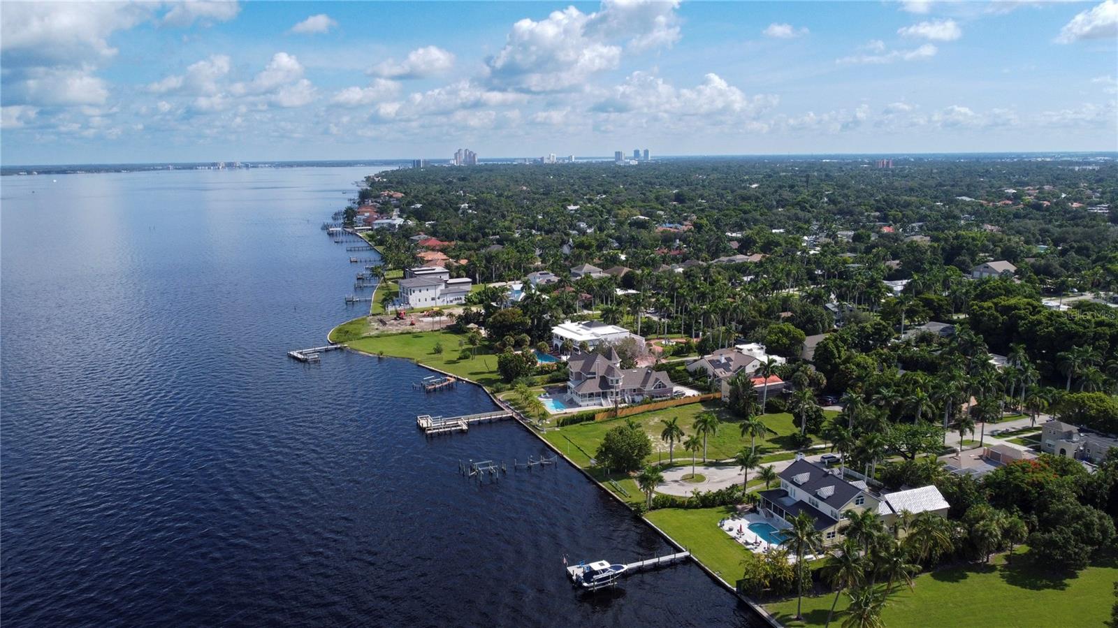 Image 35 of 35 For 1301 Rio Vista Avenue