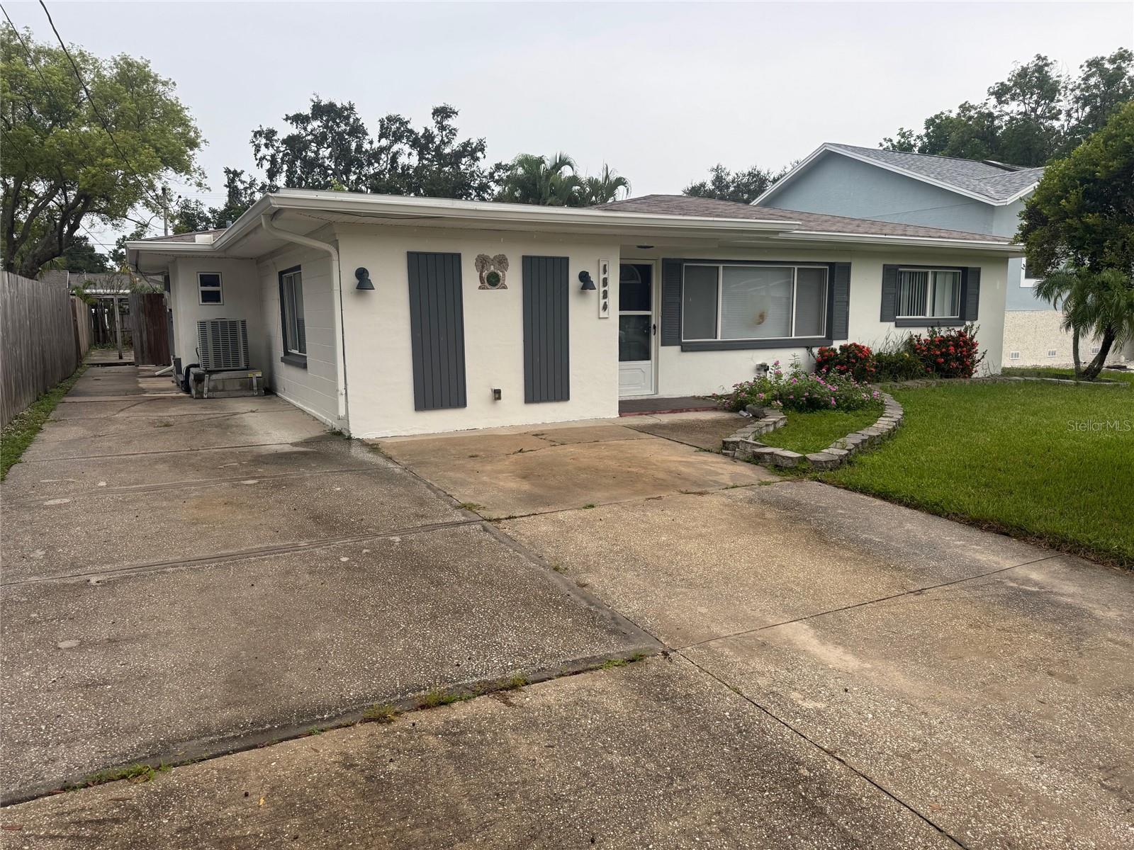 Image 2 of 14 For 1824 Douglas Avenue