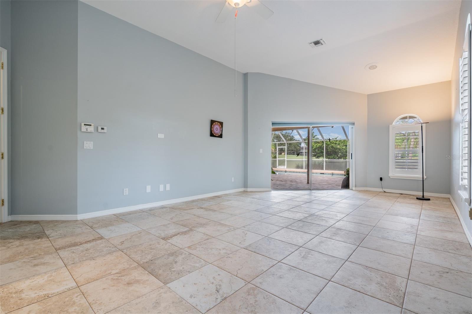 Image 19 of 76 For 1244 Greybrooke Place