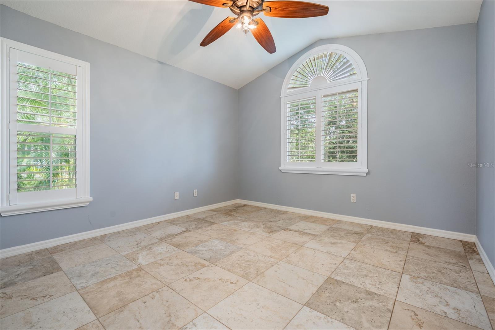 Image 32 of 76 For 1244 Greybrooke Place