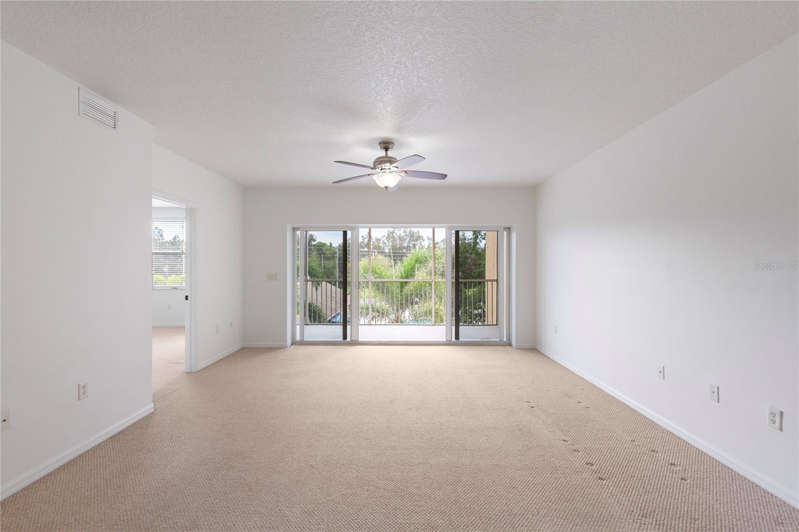 Image 14 of 53 For 960 Starkey Road 5202