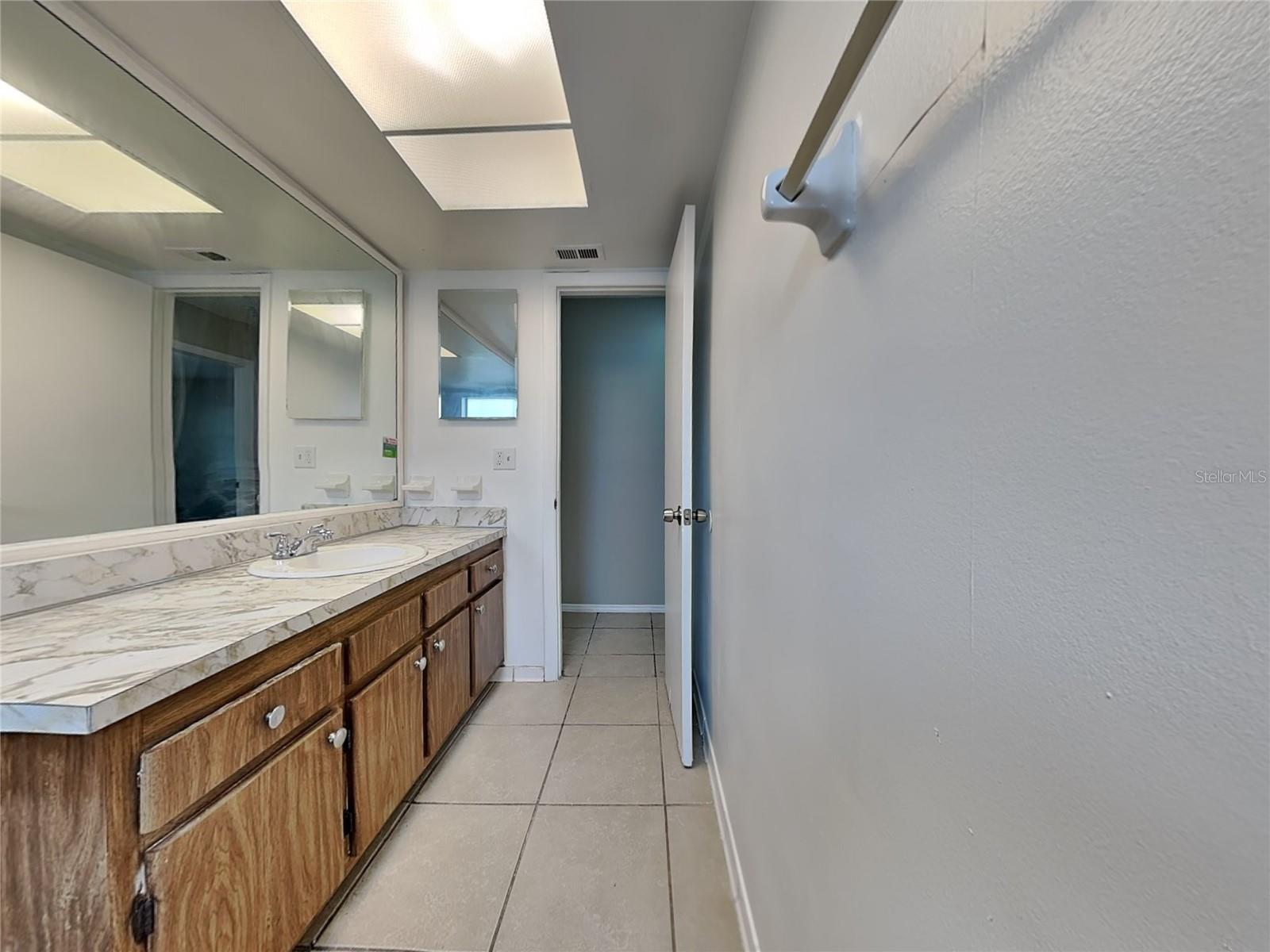 Image 10 of 25 For 4611 Frisco Circle