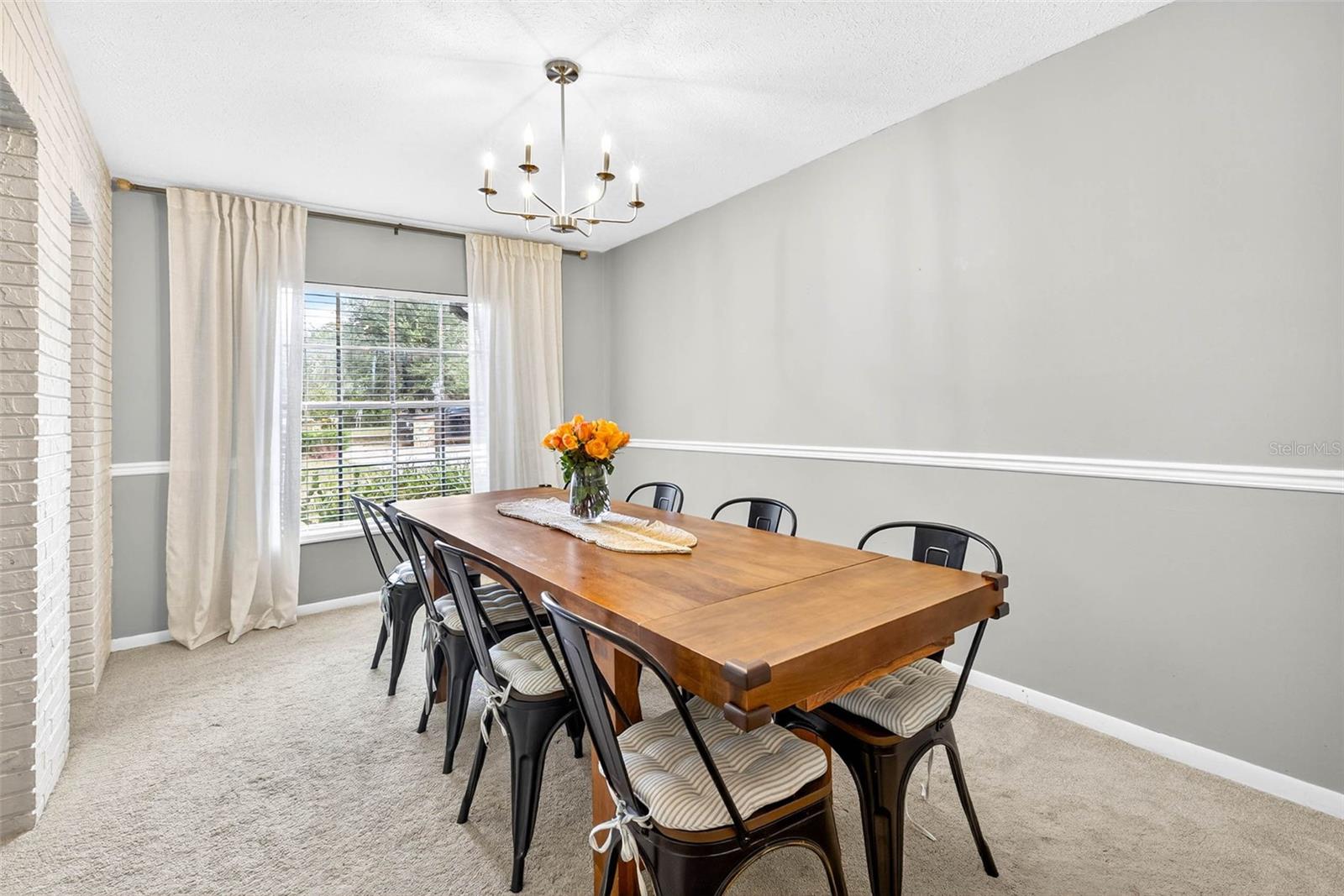 Image 10 of 45 For 723 Grand Circle