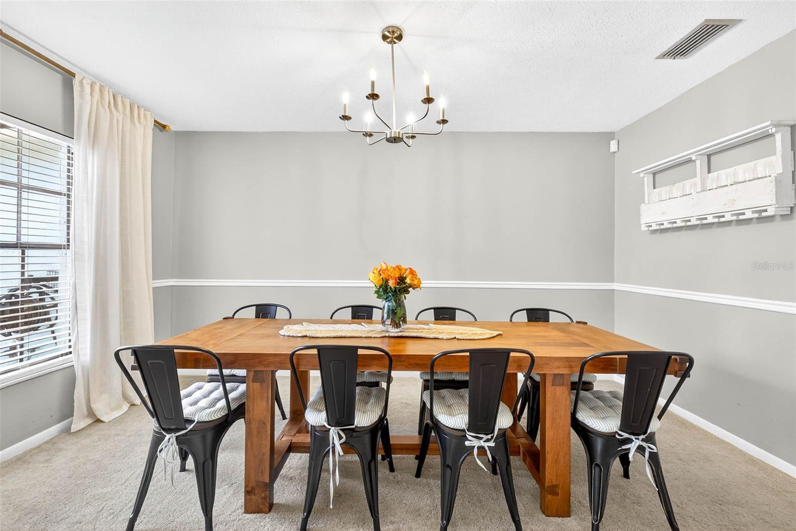 Image 11 of 45 For 723 Grand Circle