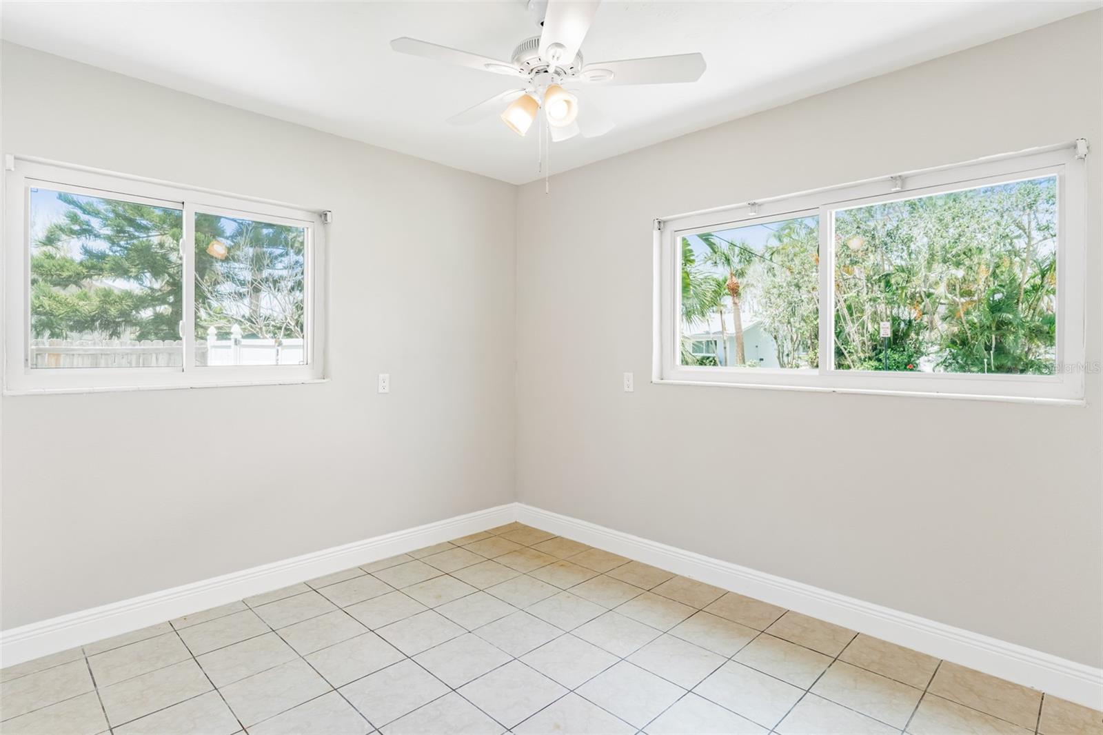 Image 11 of 27 For 211 20th Avenue B