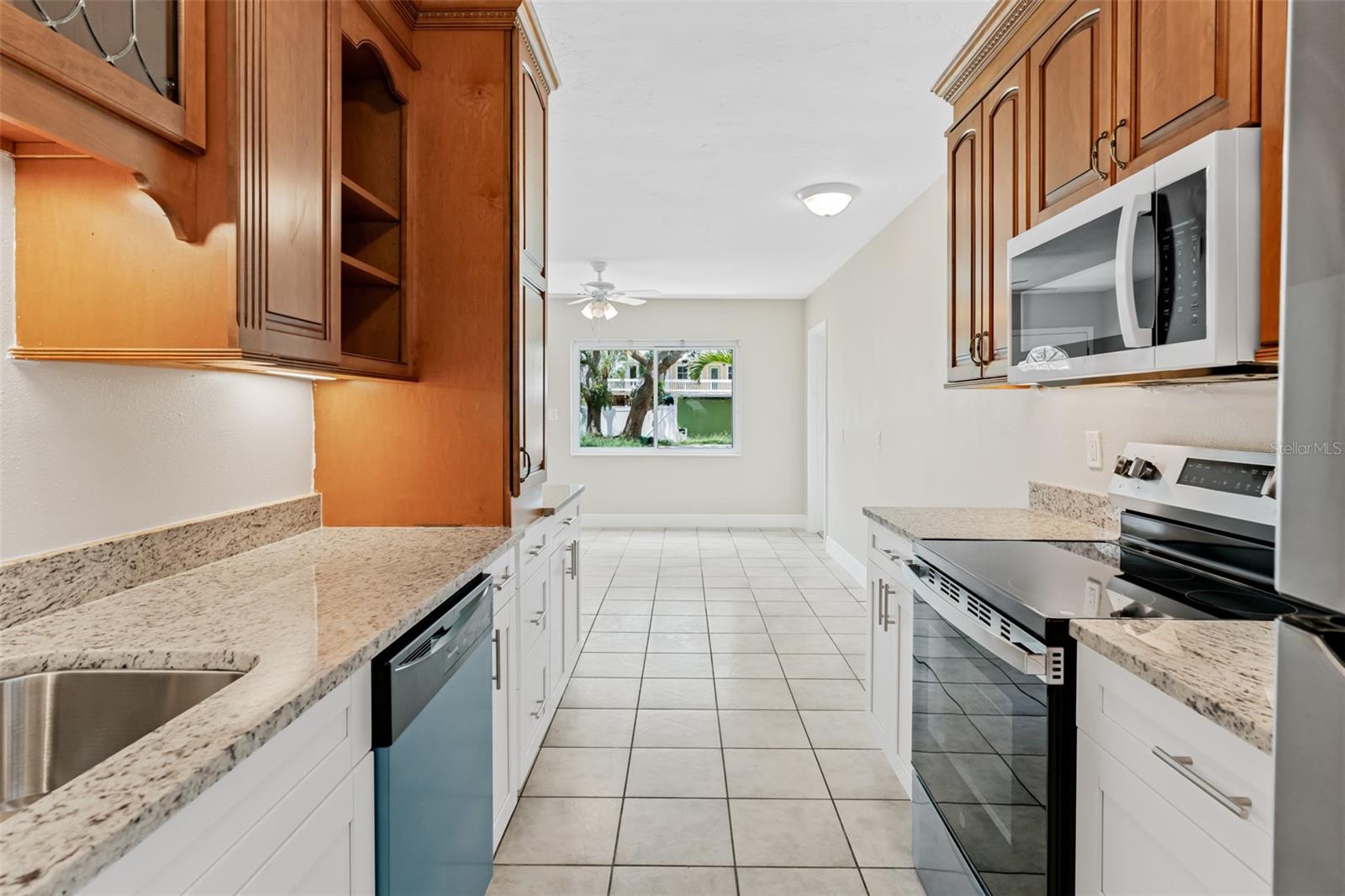 Image 8 of 27 For 211 20th Avenue B