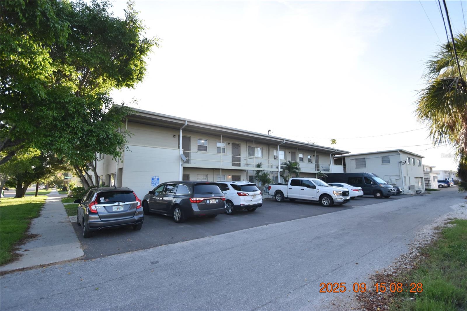Image 20 of 20 For 302 Danube Avenue 6