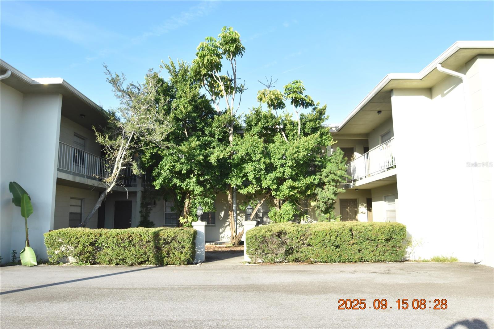 Image 3 of 20 For 302 Danube Avenue 6