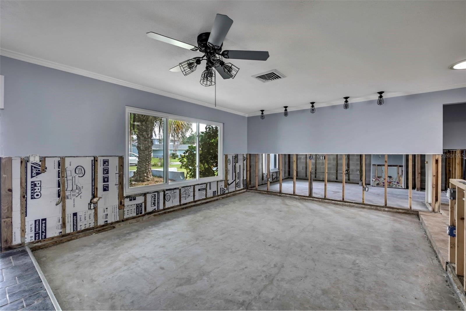 Image 11 of 64 For 11290 Coral Court