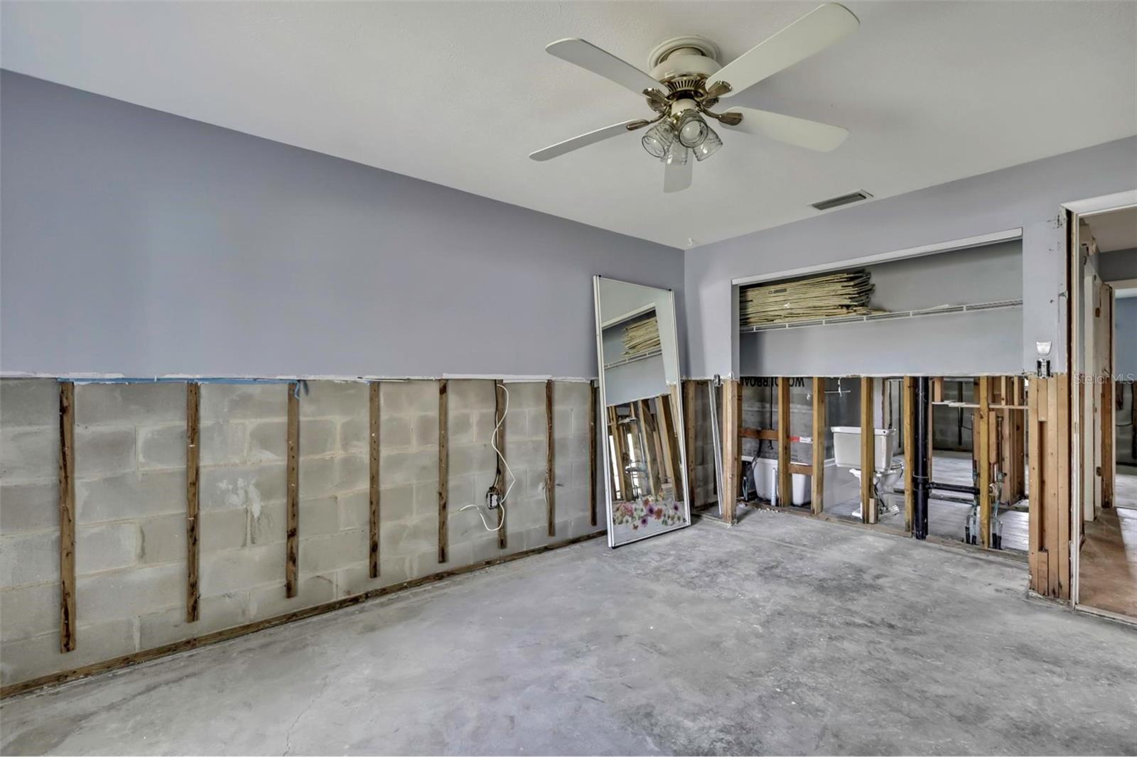Image 24 of 64 For 11290 Coral Court