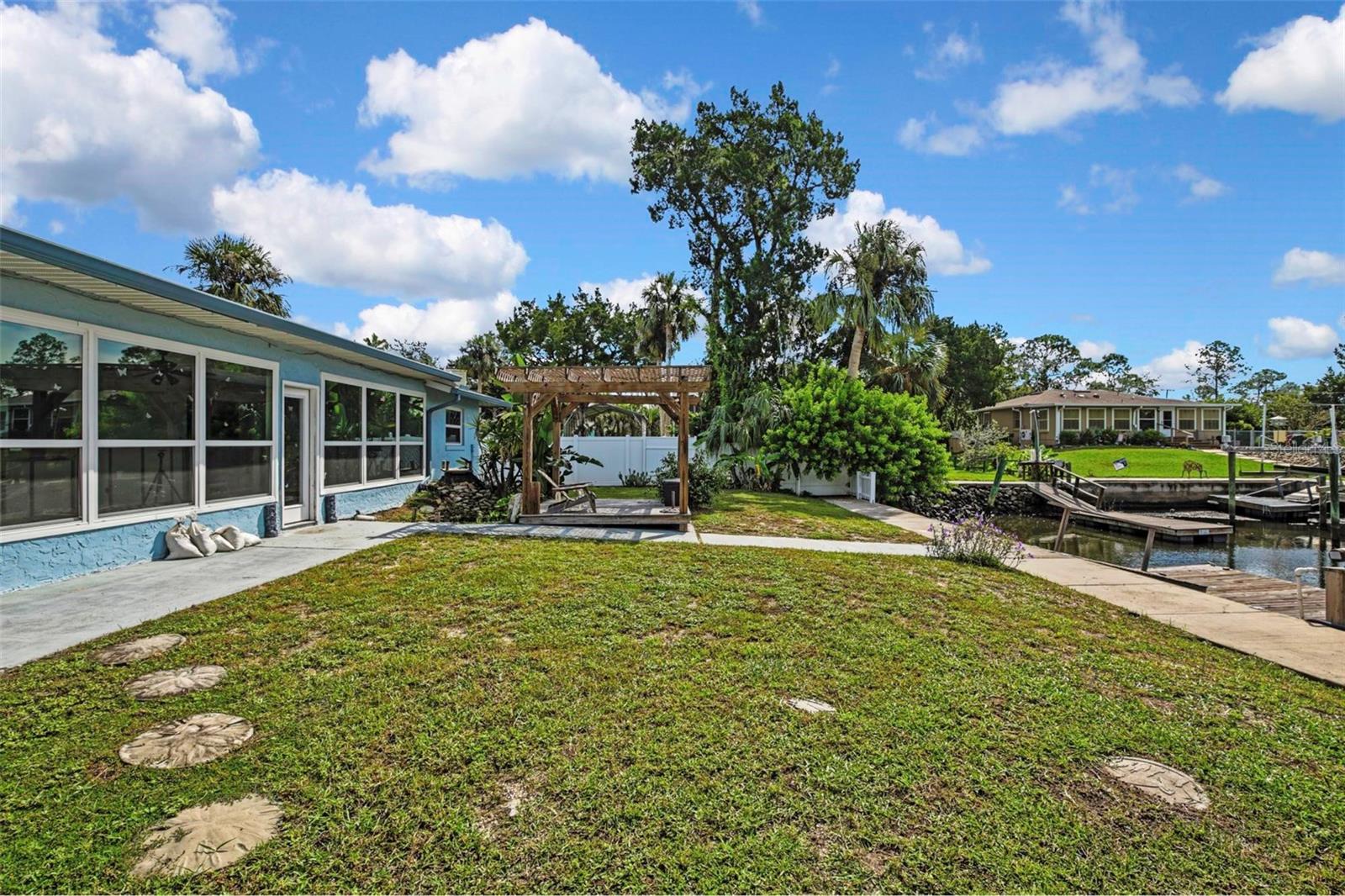Image 46 of 64 For 11290 Coral Court