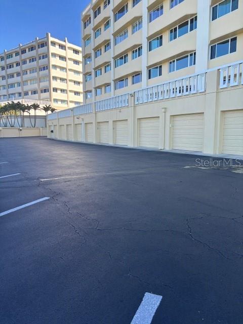 Image 88 of 89 For 100 Bluff View Drive 505c