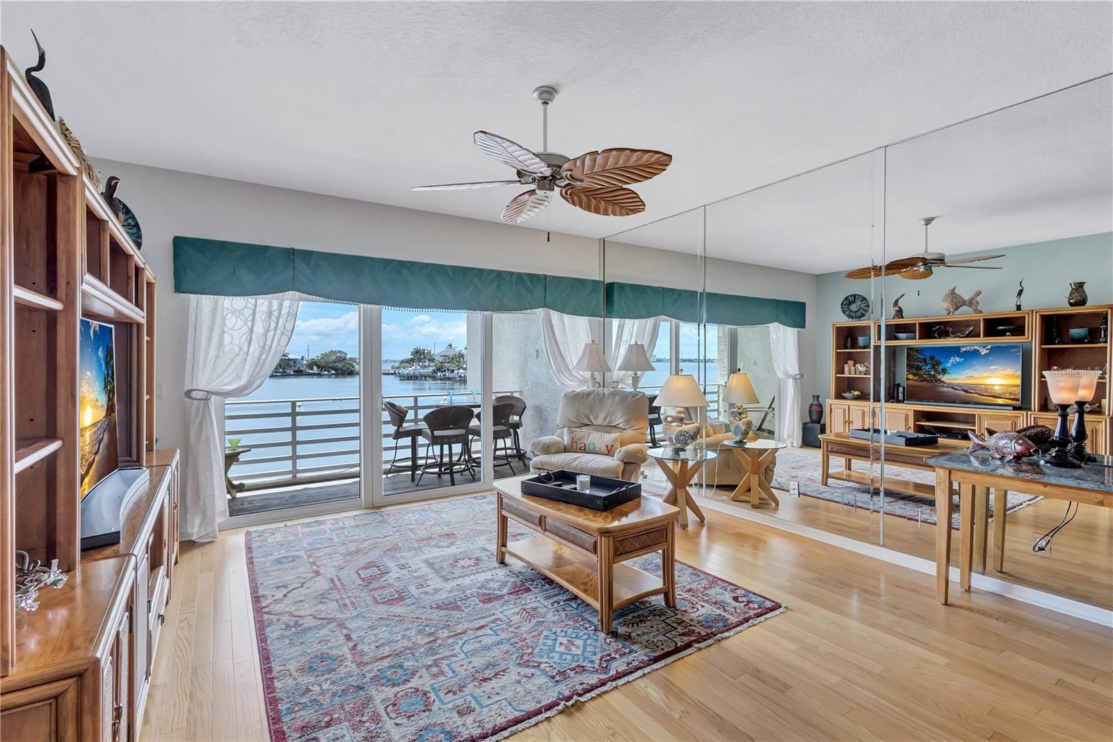 Image 7 of 62 For 4629 Mirabella Court A