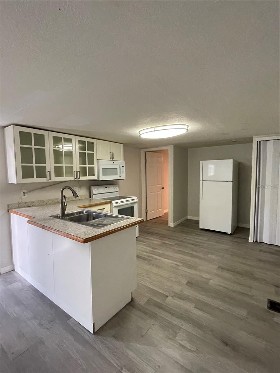 Image 2 of 7 For 37412 Carringer Rd  37432