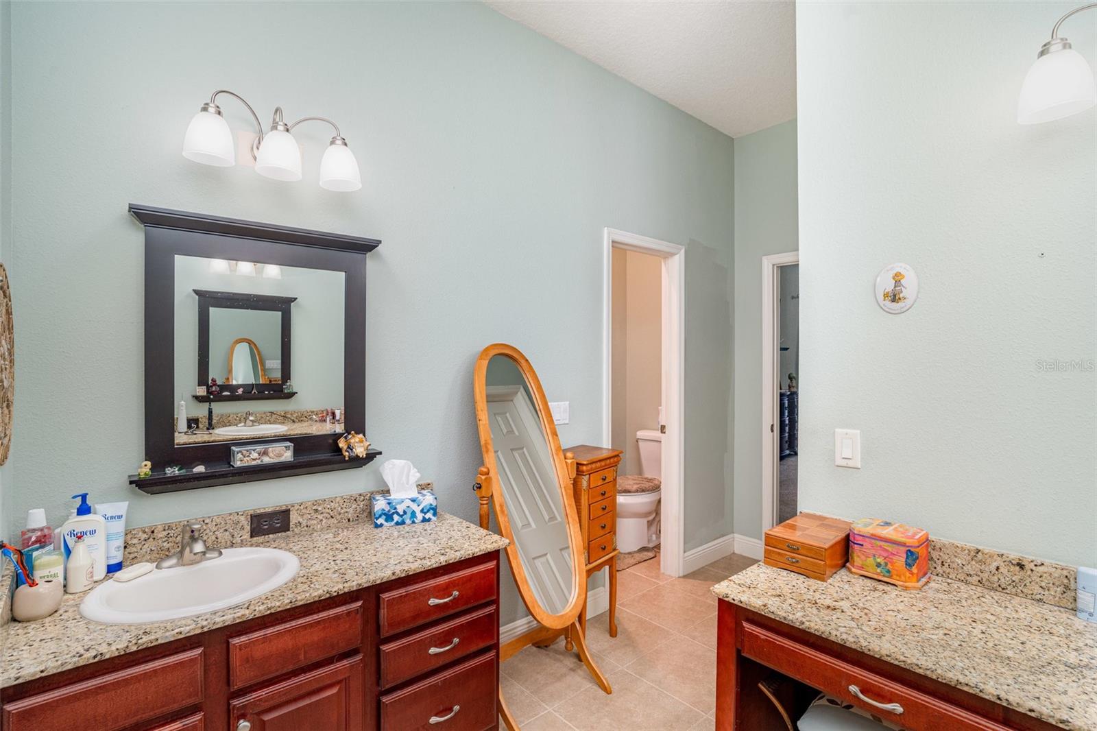 Image 18 of 34 For 8920 Aberdeen Creek Circle