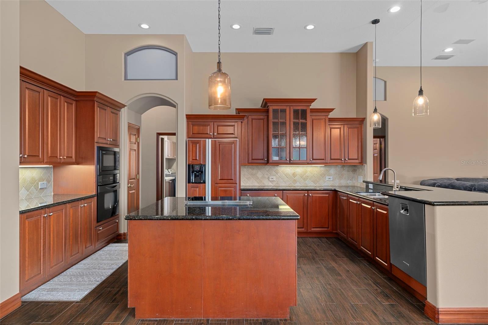 Image 17 of 97 For 963 Cypress Cove Way