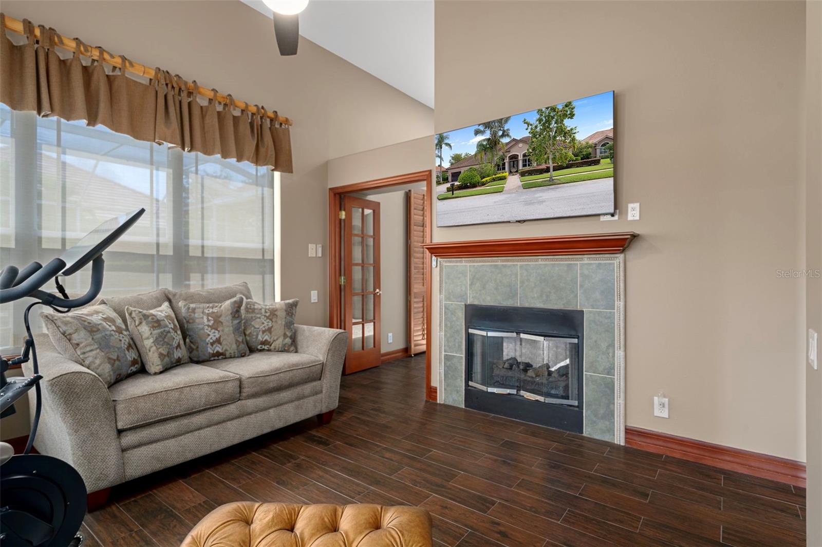 Image 47 of 97 For 963 Cypress Cove Way