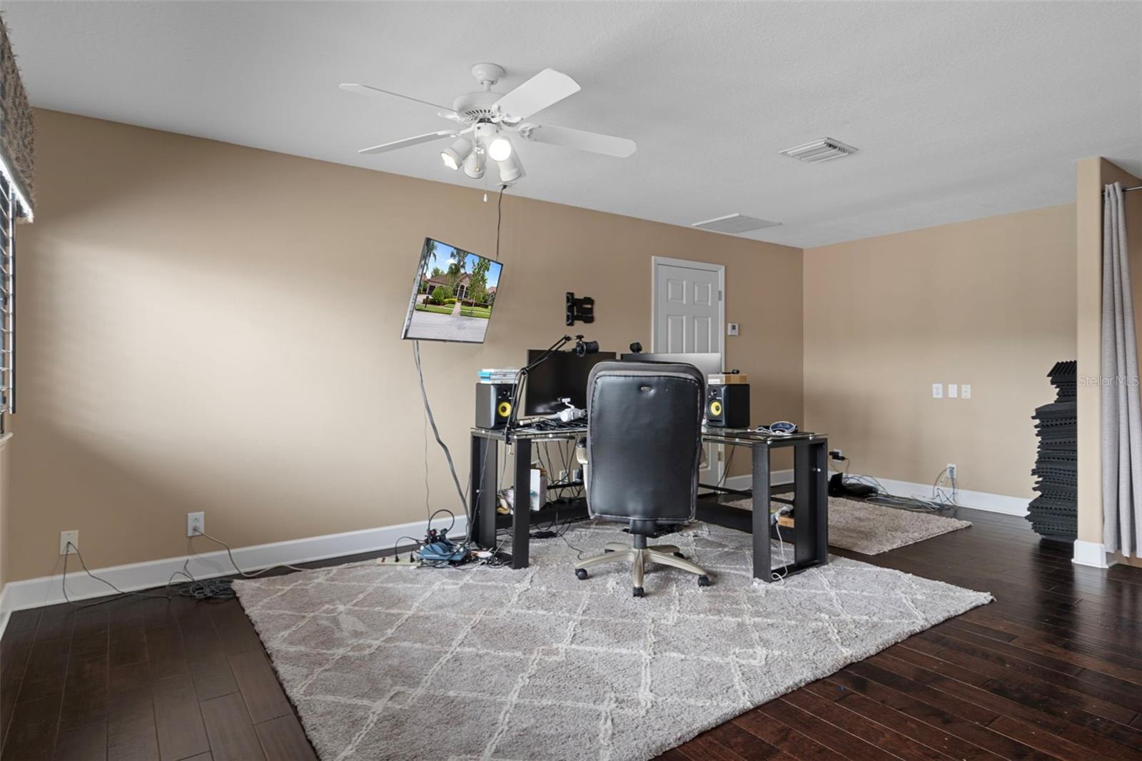 Image 68 of 97 For 963 Cypress Cove Way
