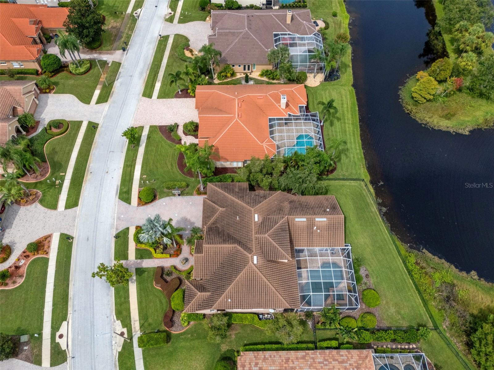 Image 90 of 97 For 963 Cypress Cove Way