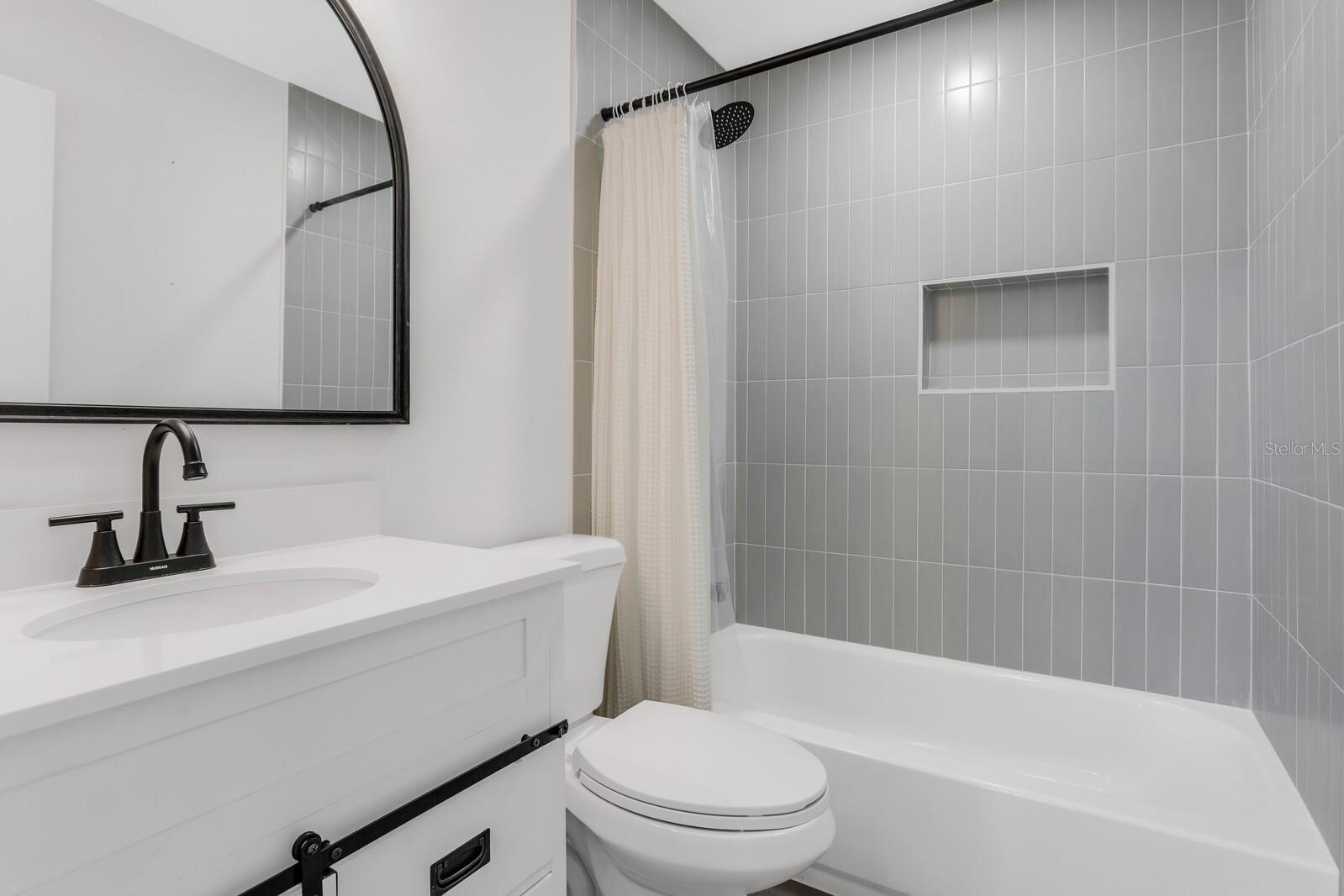 Image 22 of 39 For 12809 Millridge Forest Street