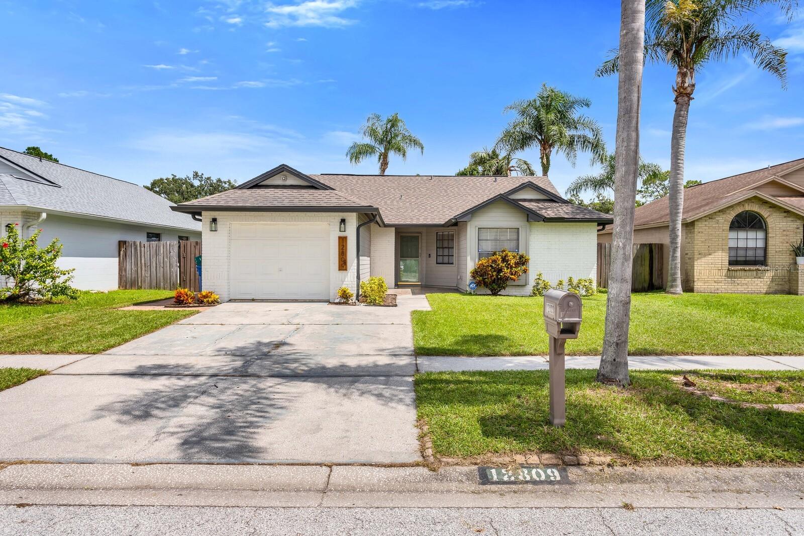 Image 31 of 39 For 12809 Millridge Forest Street