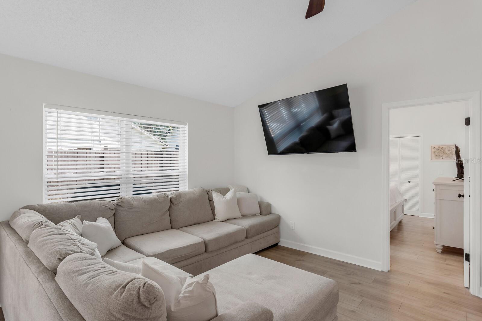 Image 8 of 39 For 12809 Millridge Forest Street