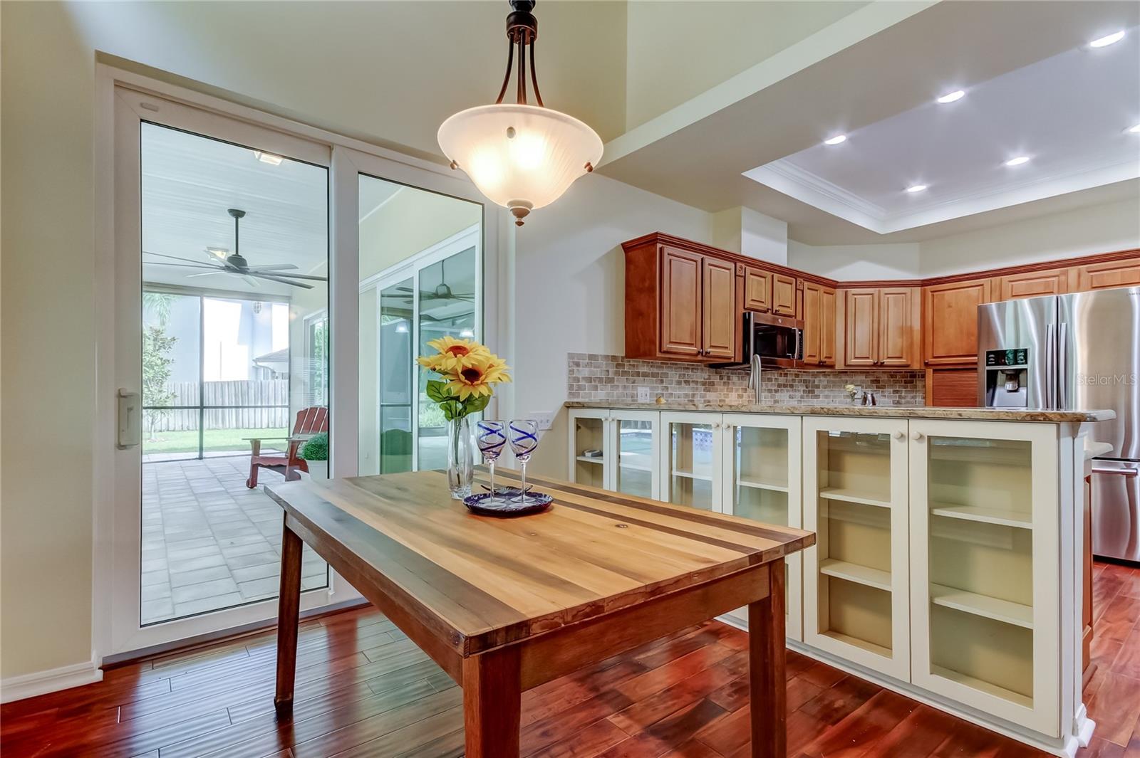 Image 40 of 76 For 965 Cobblestone Lane