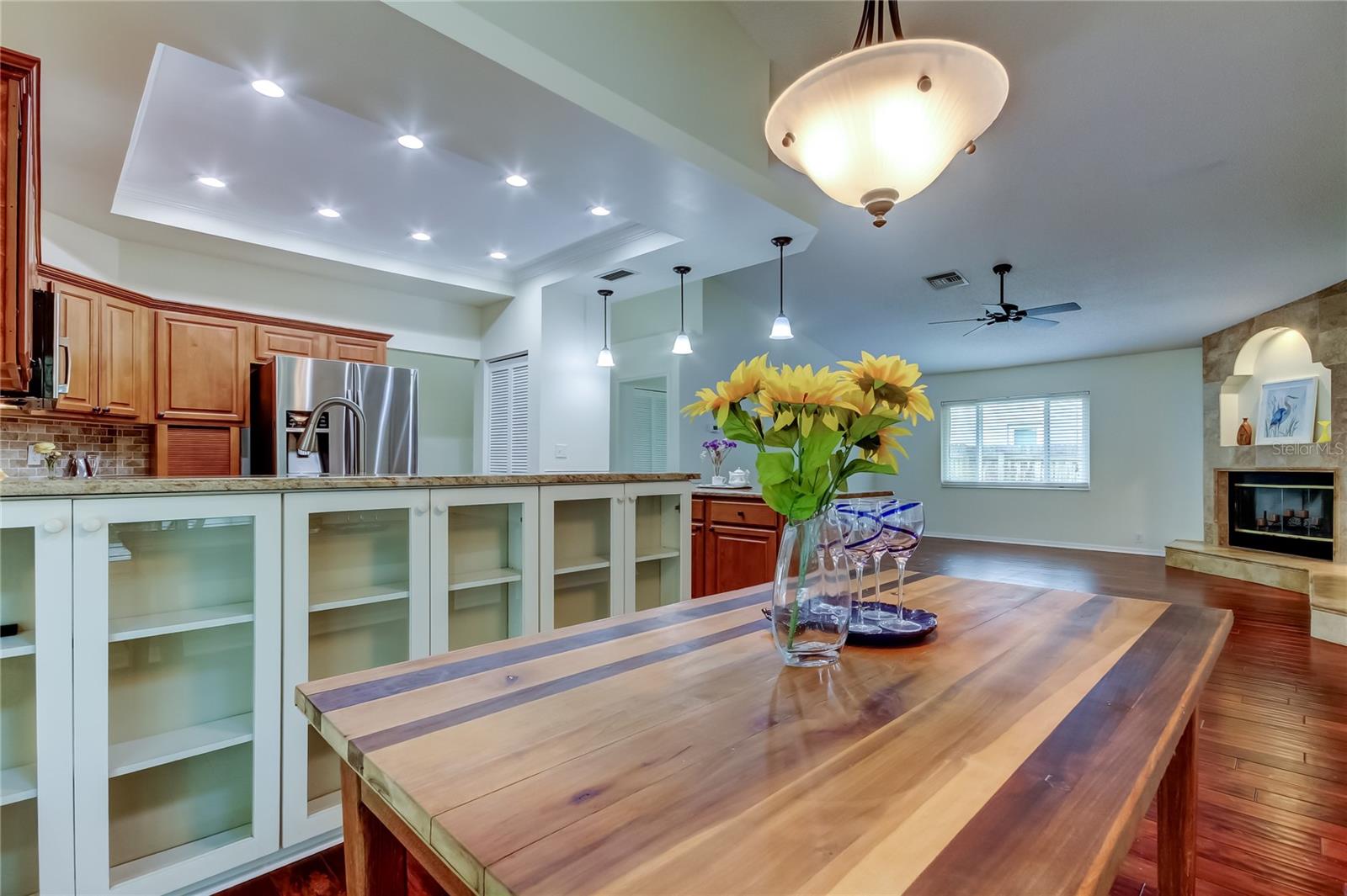 Image 41 of 76 For 965 Cobblestone Lane
