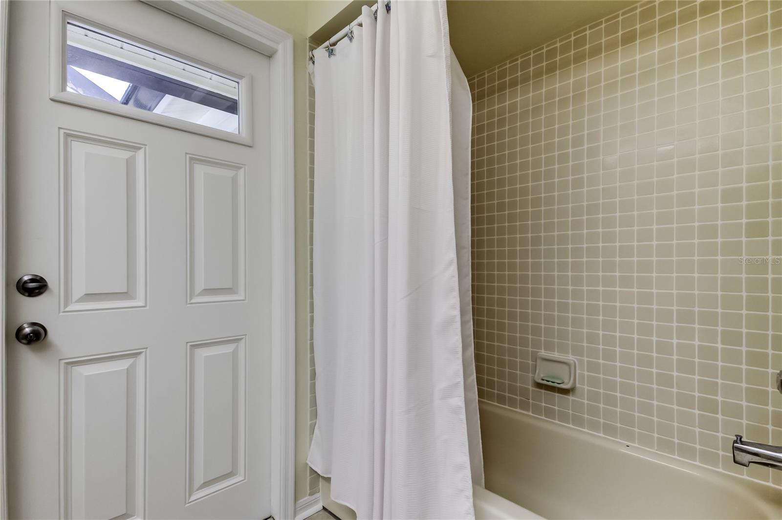Image 49 of 76 For 965 Cobblestone Lane