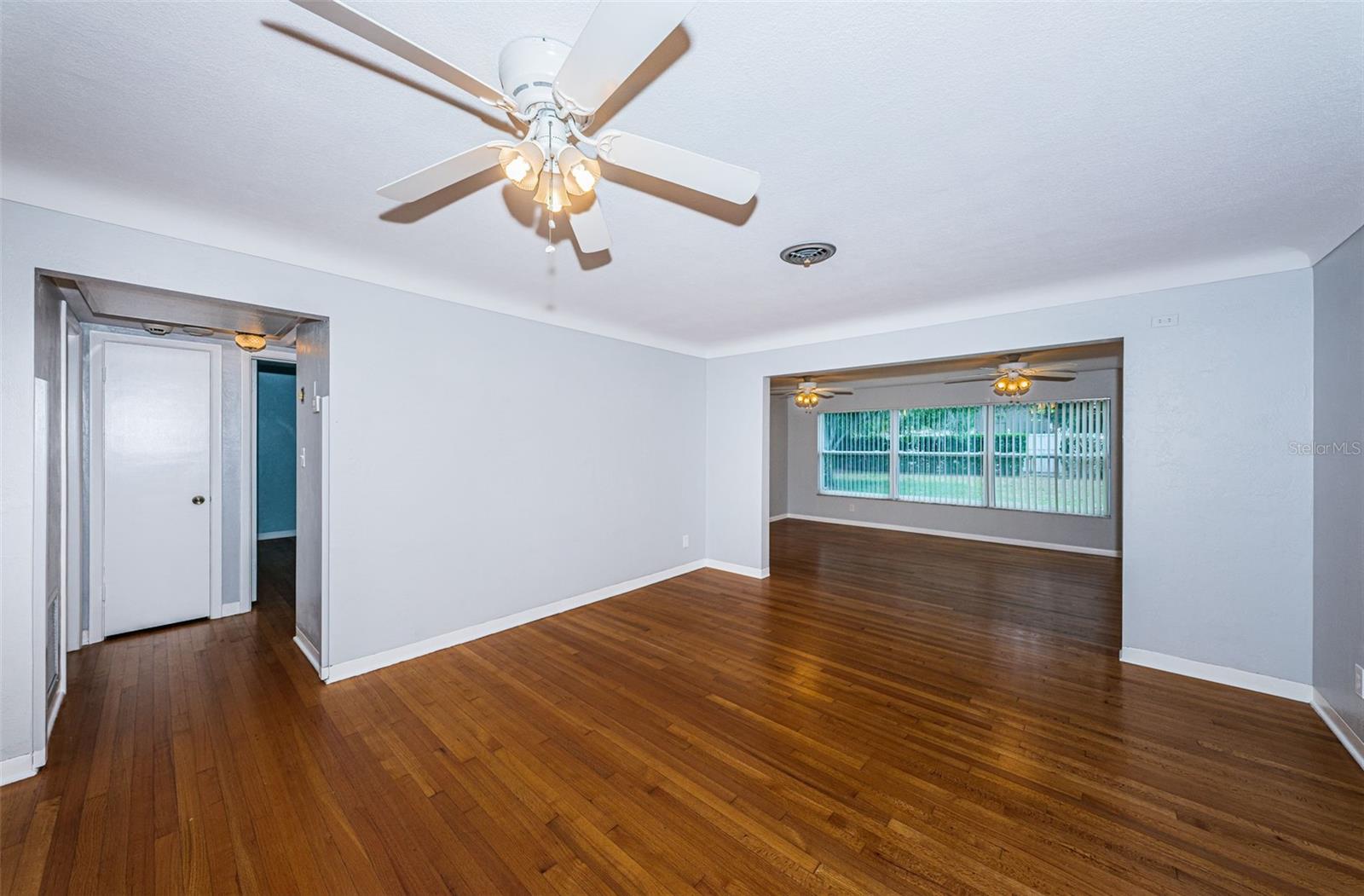 Image 10 of 42 For 2110 57th Avenue N