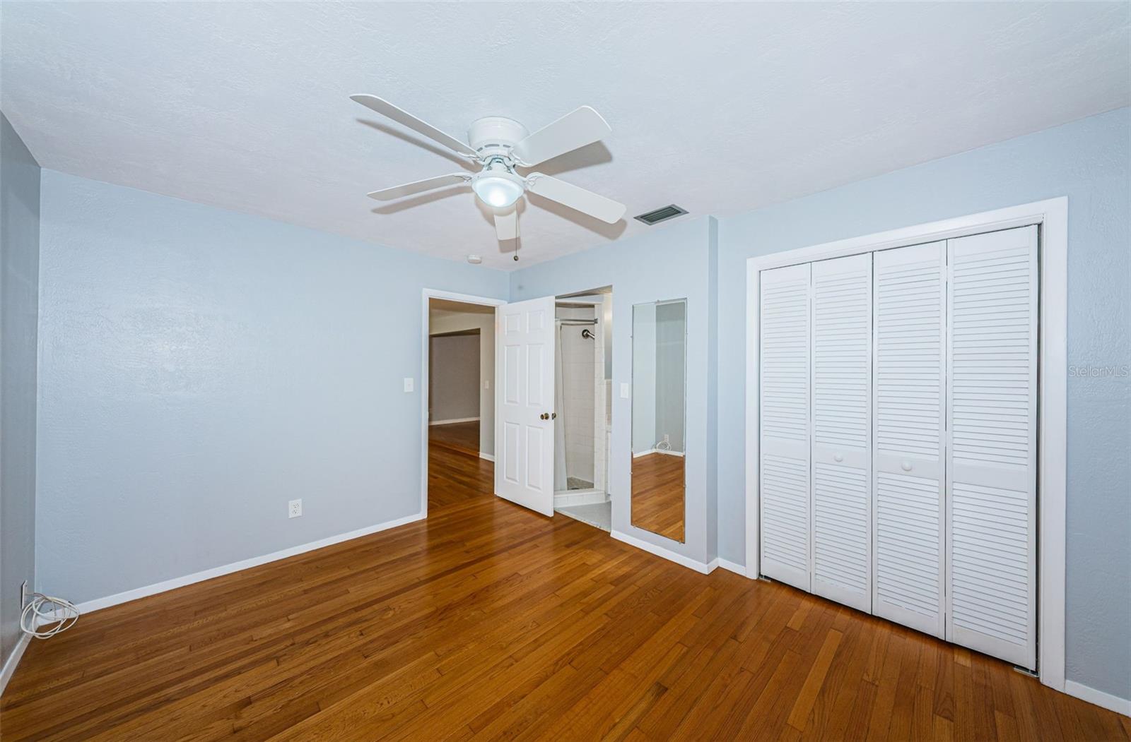 Image 26 of 42 For 2110 57th Avenue N