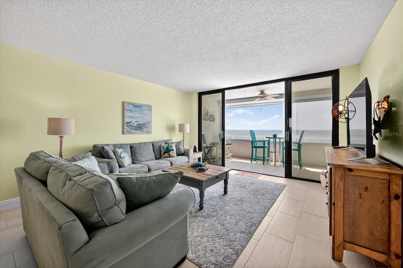 Image 10 of 43 For 17900 Gulf Boulevard 11c