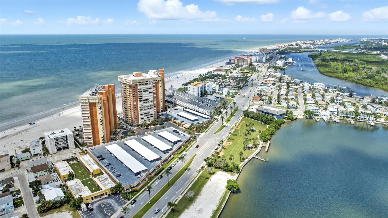 Image 39 of 43 For 17900 Gulf Boulevard 11c