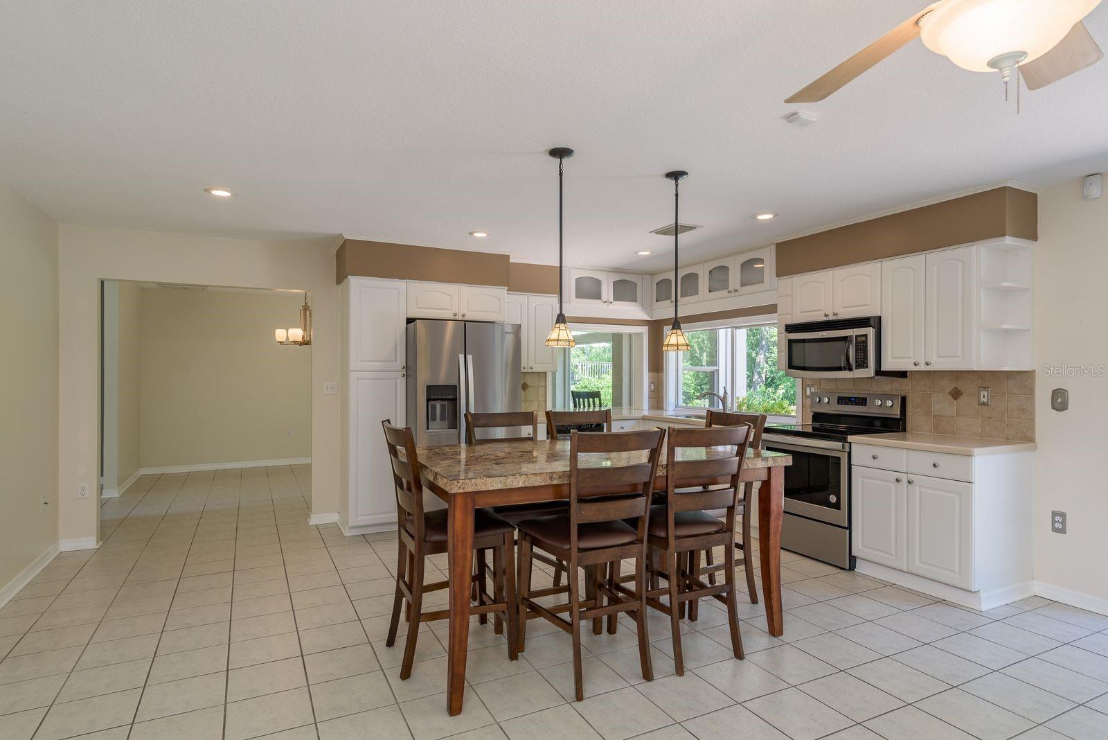 Image 14 of 49 For 2837 Longleaf Lane