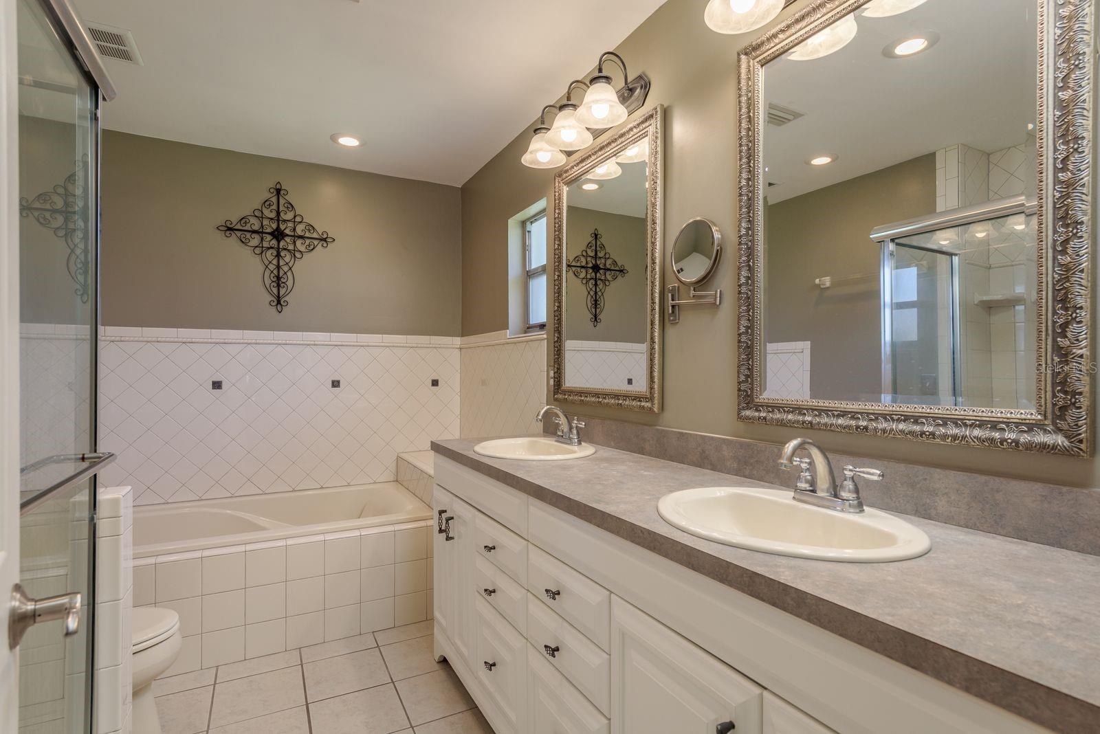 Image 19 of 49 For 2837 Longleaf Lane