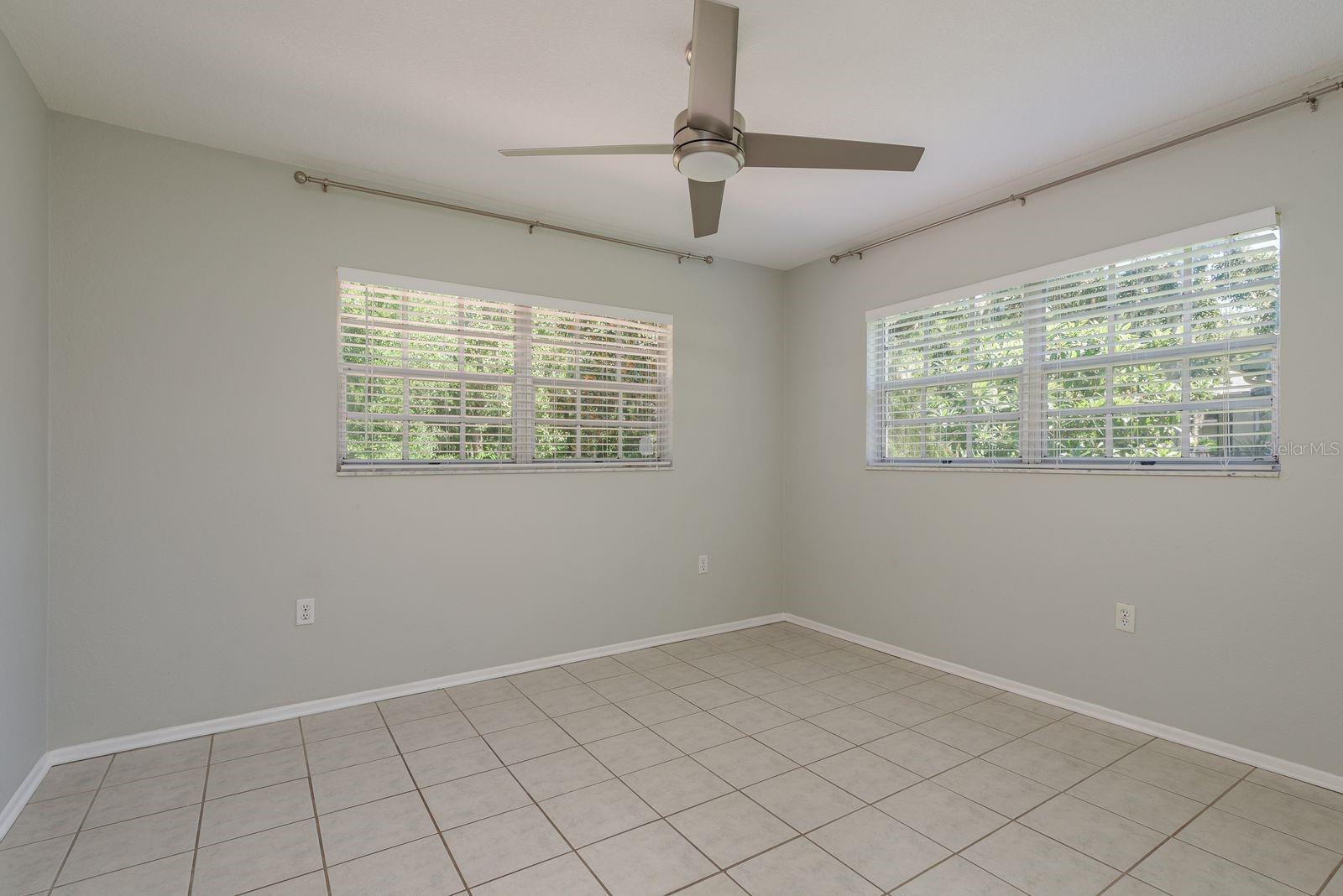 Image 23 of 49 For 2837 Longleaf Lane