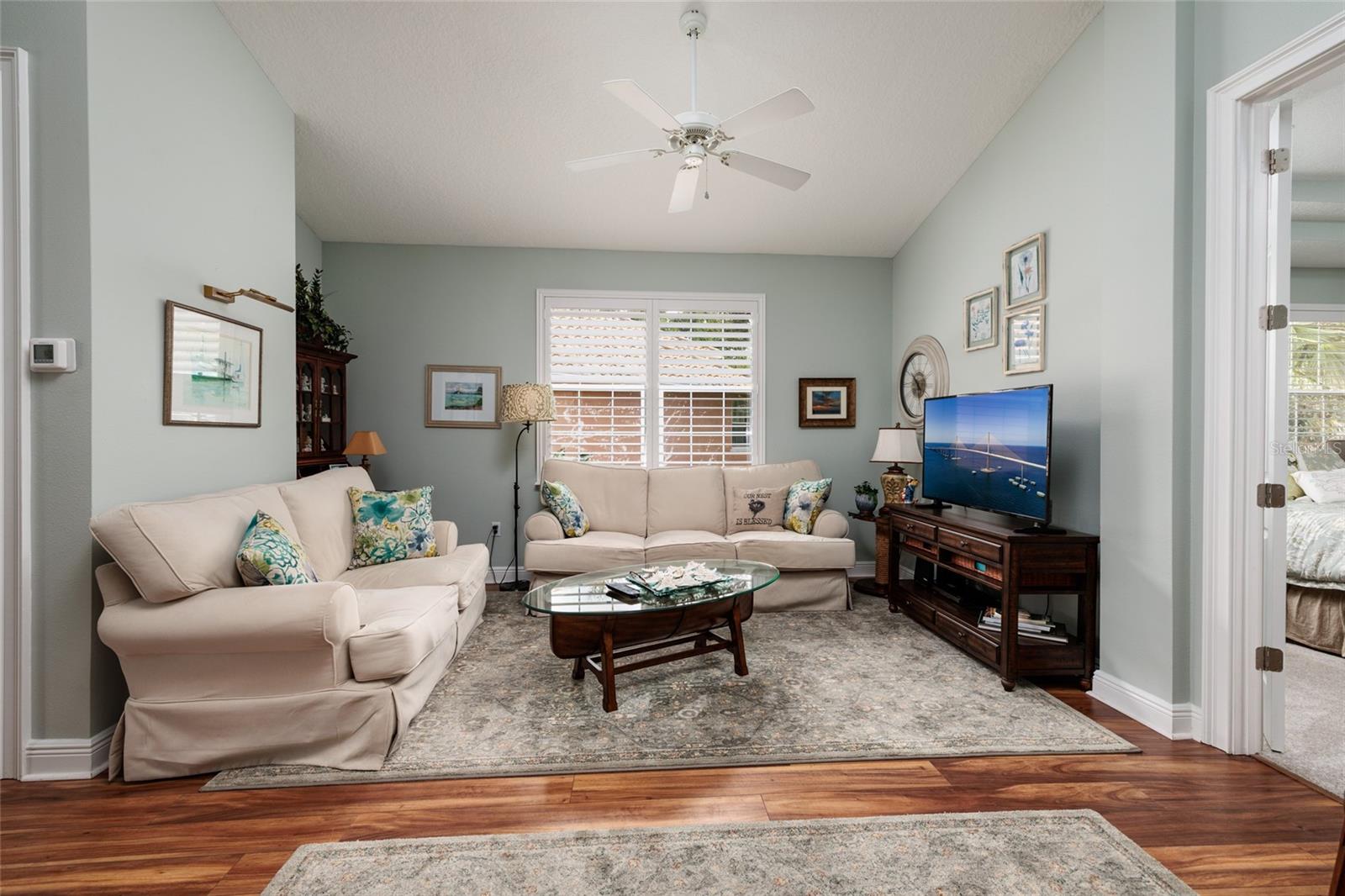 Image 15 of 45 For 190 Banyan Bay Drive