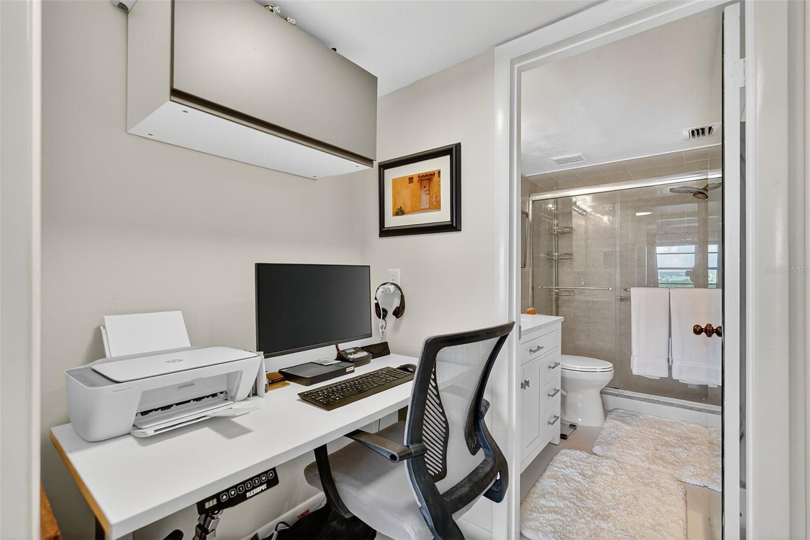 Image 15 of 25 For 4900 Brittany Drive S 909