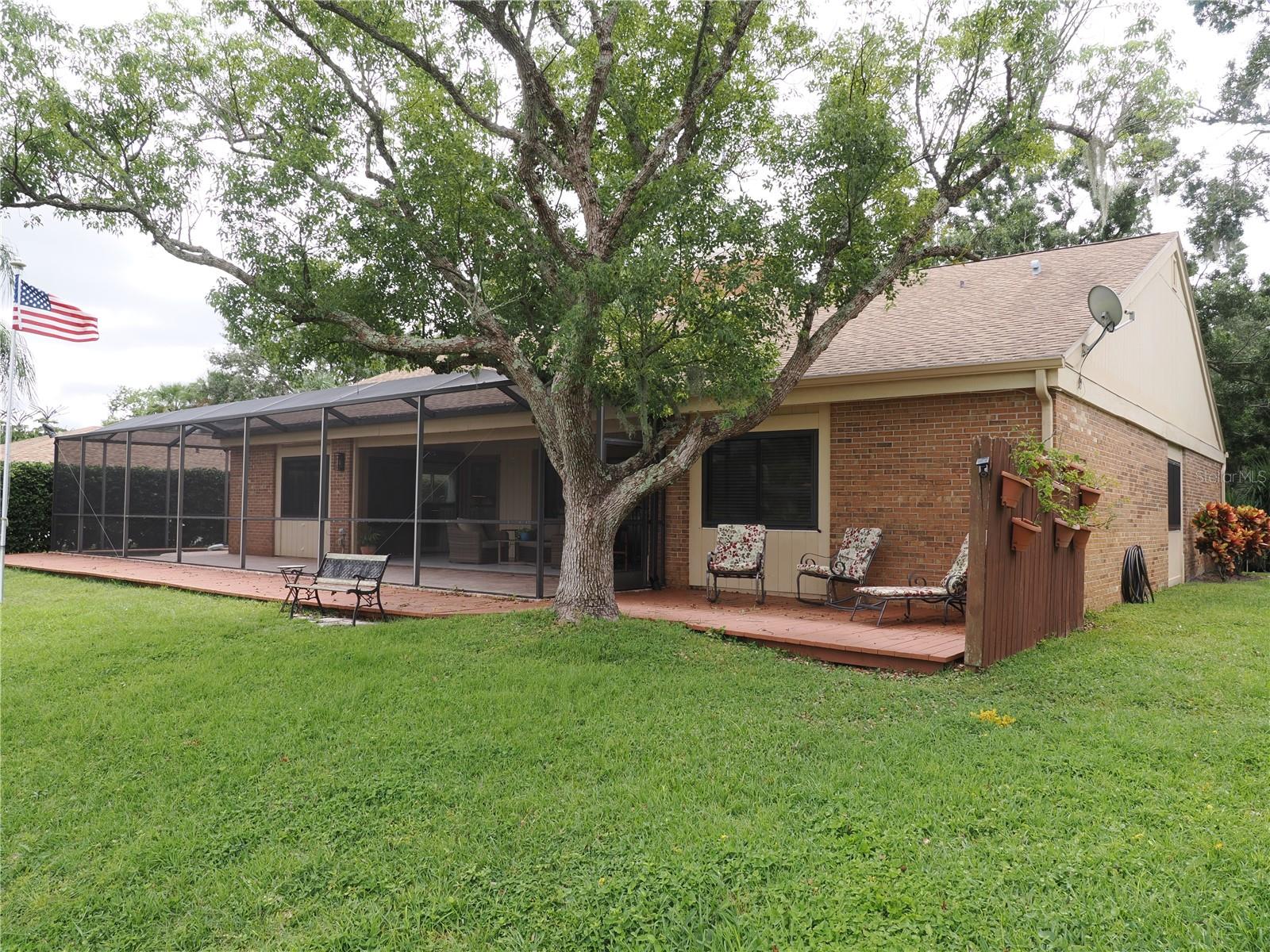 Image 41 of 53 For 190 Water Oak Way