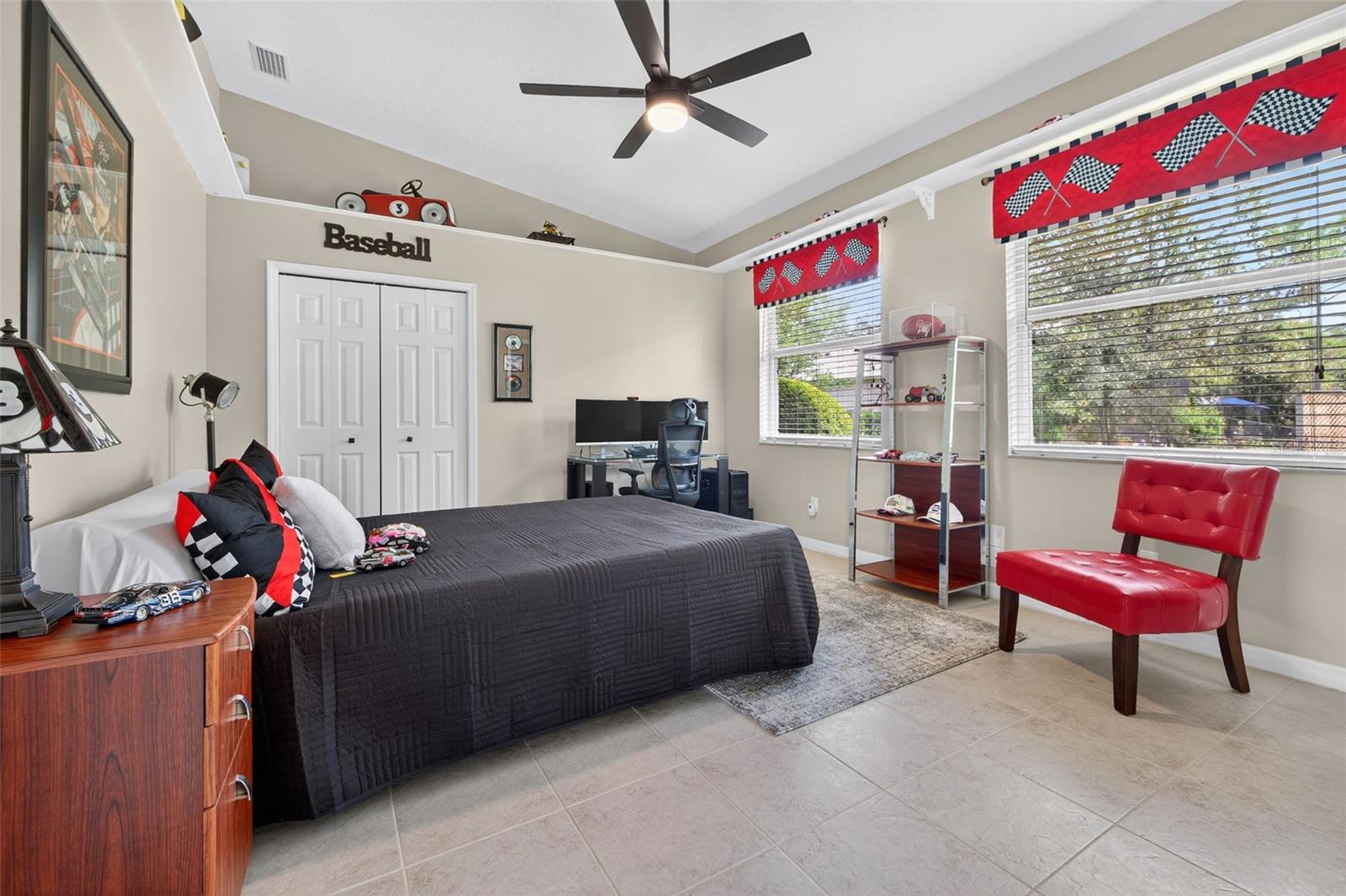 Image 18 of 31 For 5122 Haltata Court