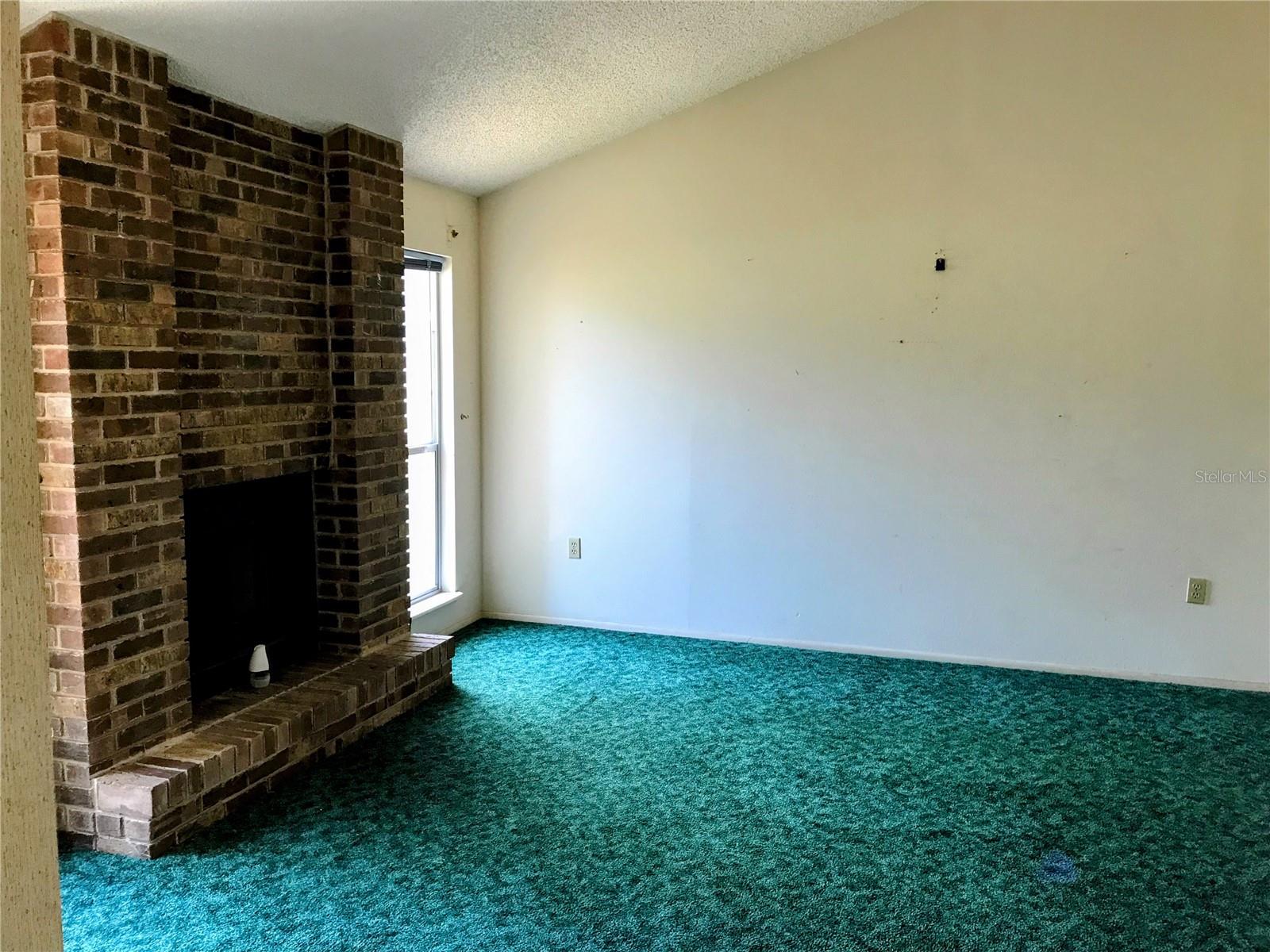 Image 3 of 27 For 3750 Dovehollow Drive