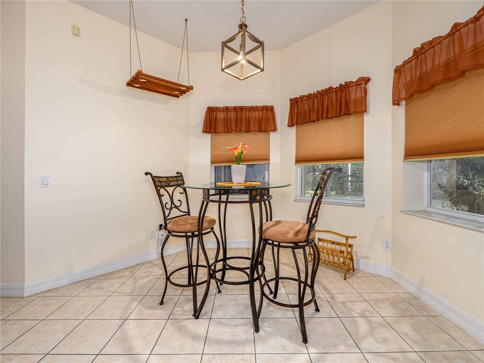Image 10 of 50 For 7214 Bucks Ford Drive