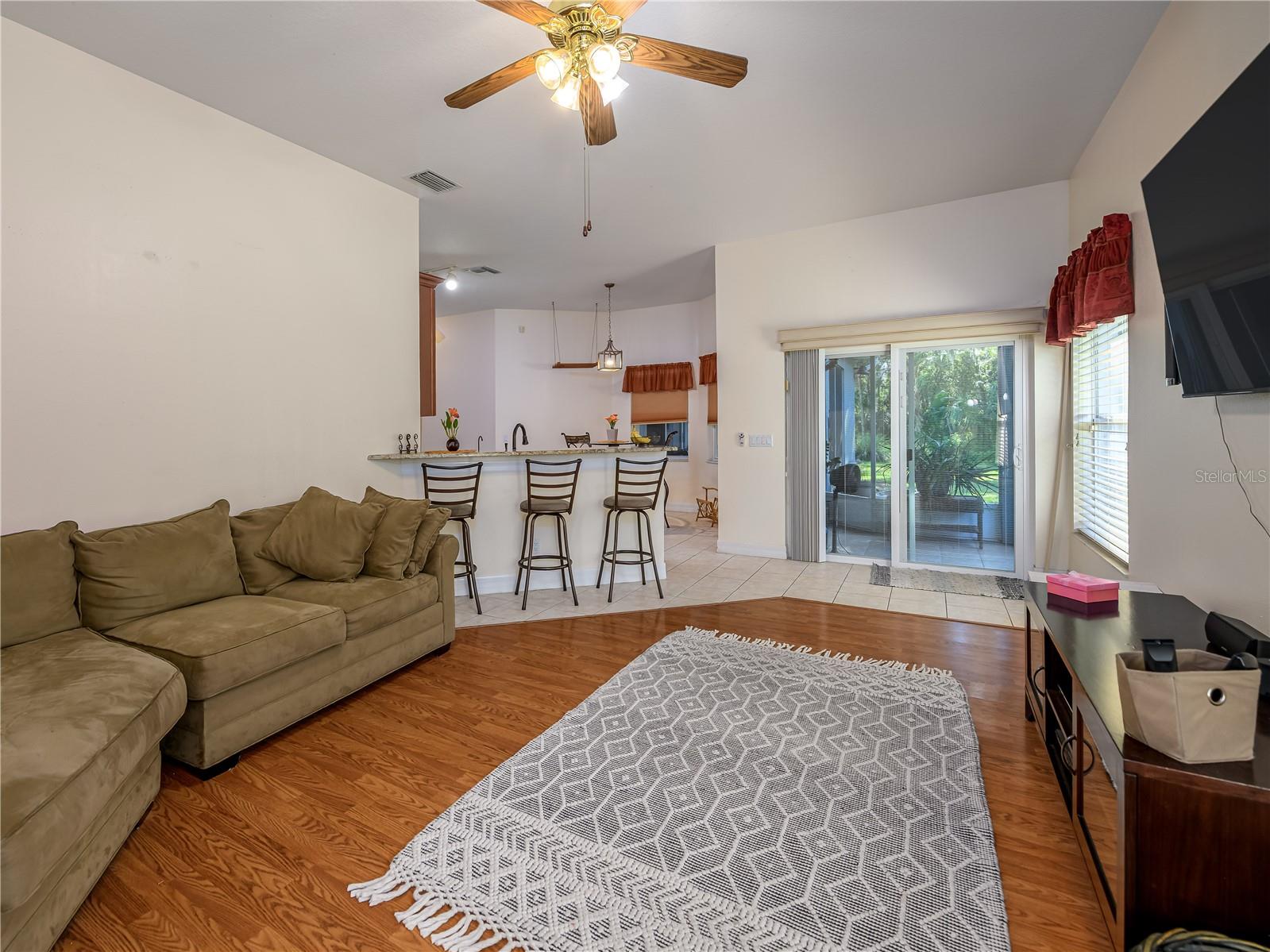 Image 14 of 50 For 7214 Bucks Ford Drive