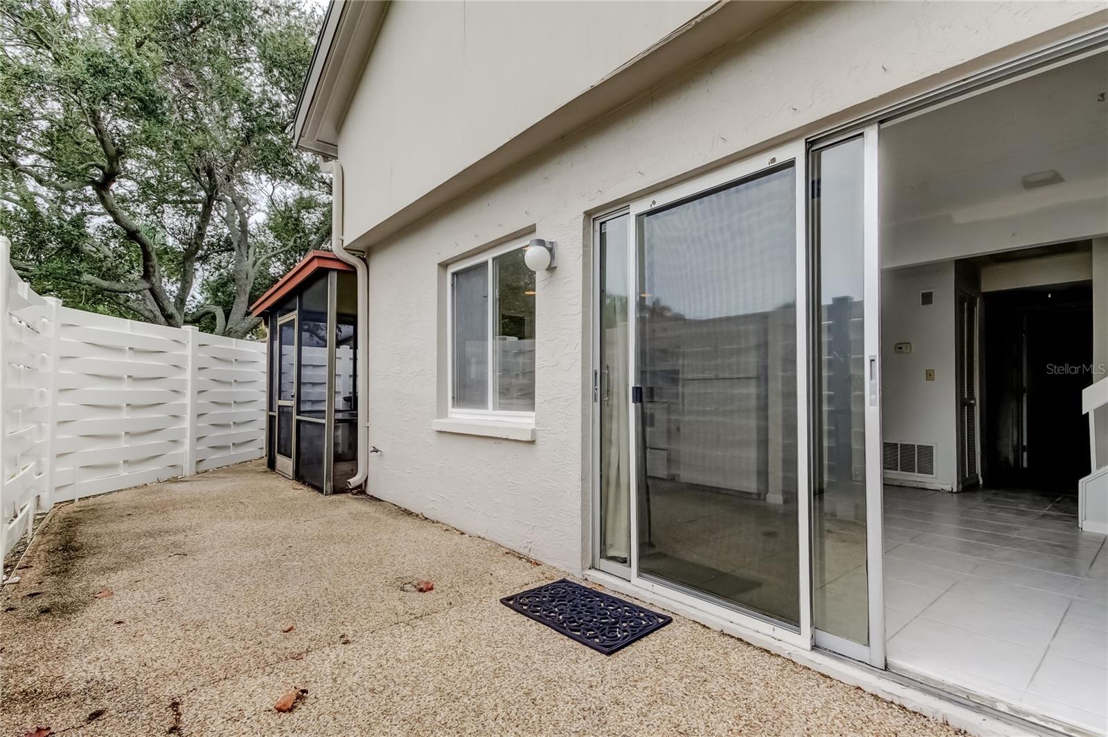 Image 23 of 31 For 2670 Barksdale Ct