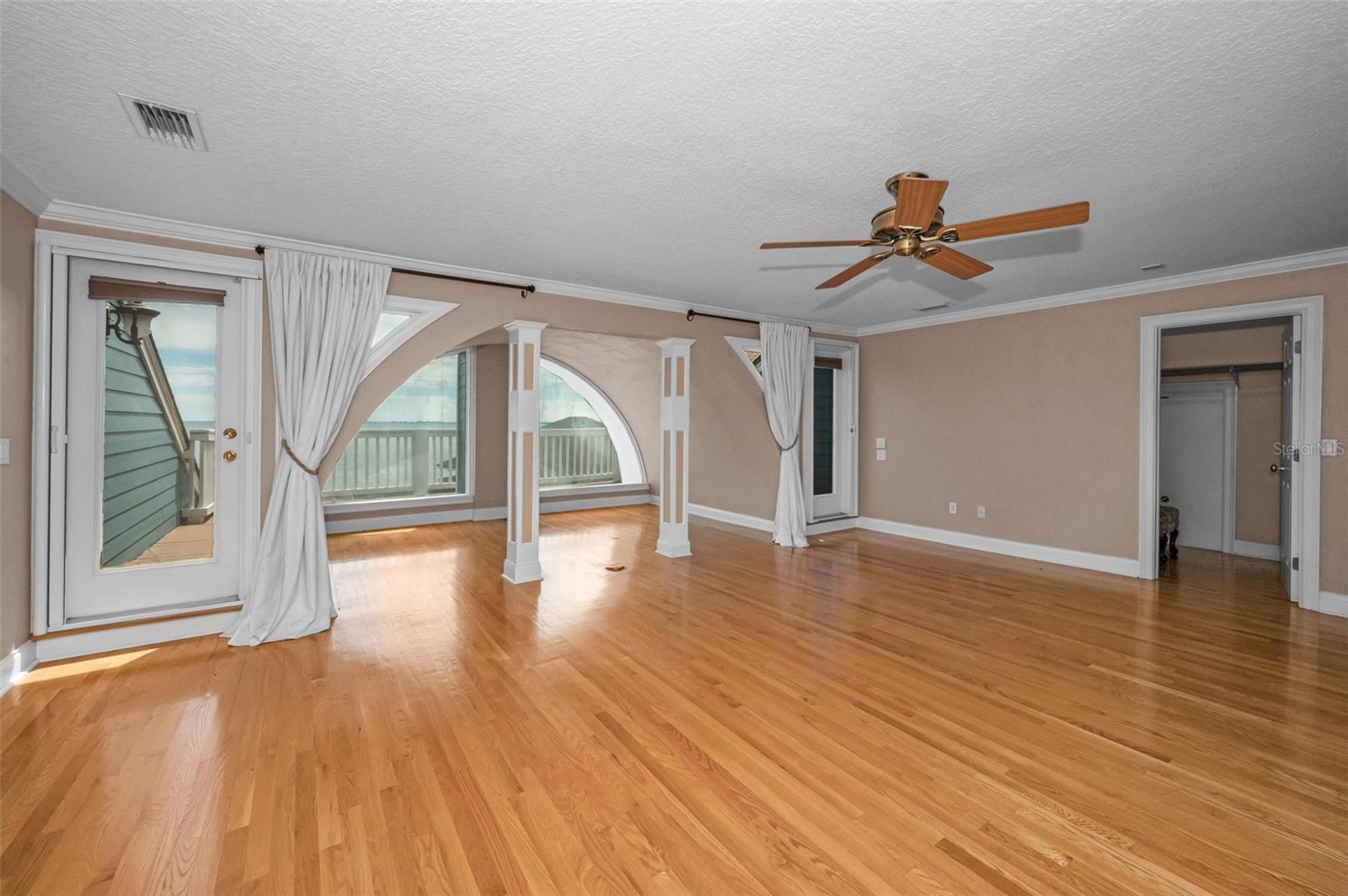 Image 15 of 54 For 1100 Bayshore Boulevard