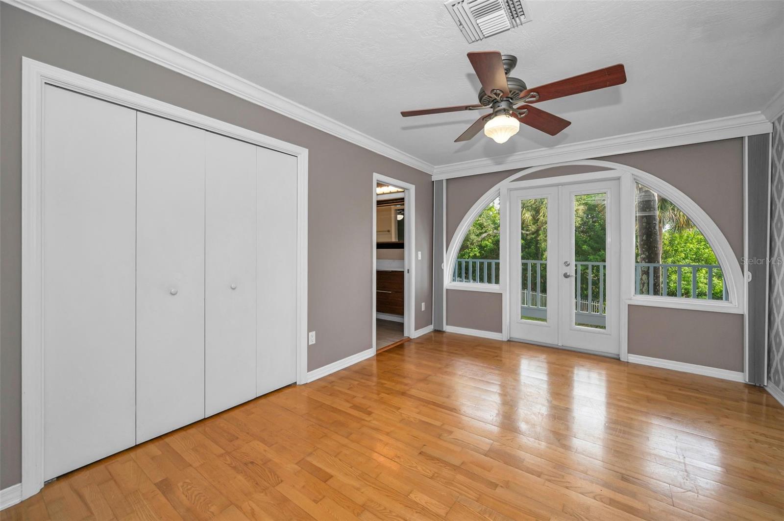 Image 20 of 54 For 1100 Bayshore Boulevard