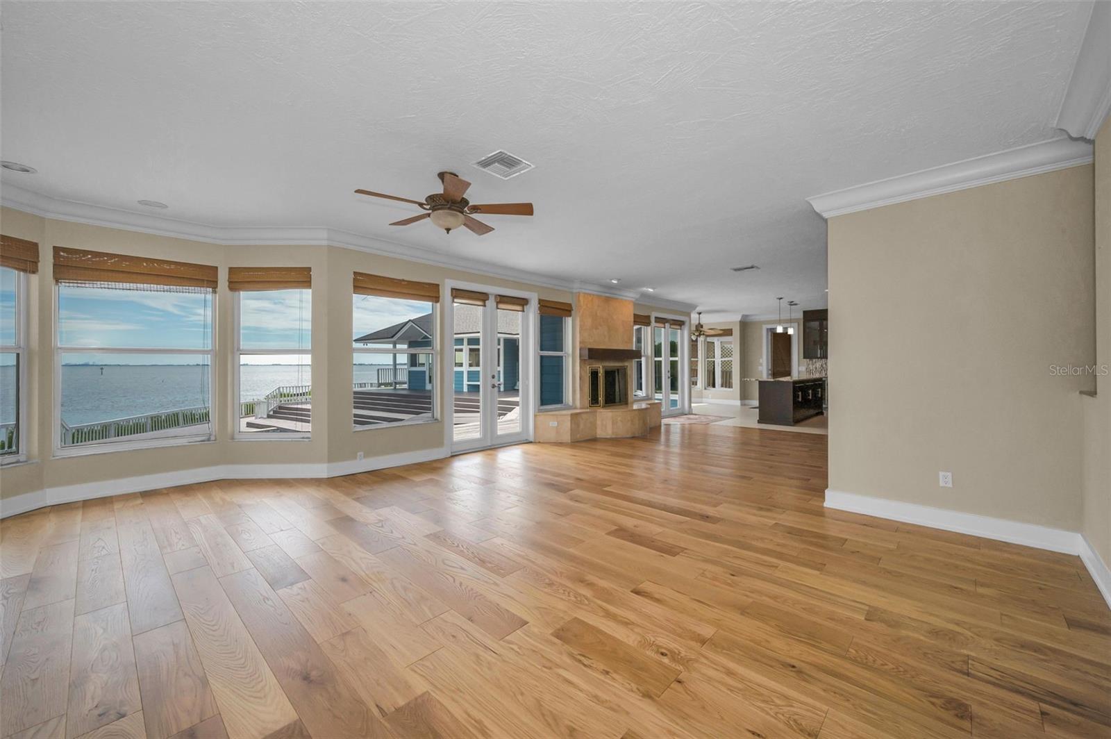 Image 8 of 54 For 1100 Bayshore Boulevard