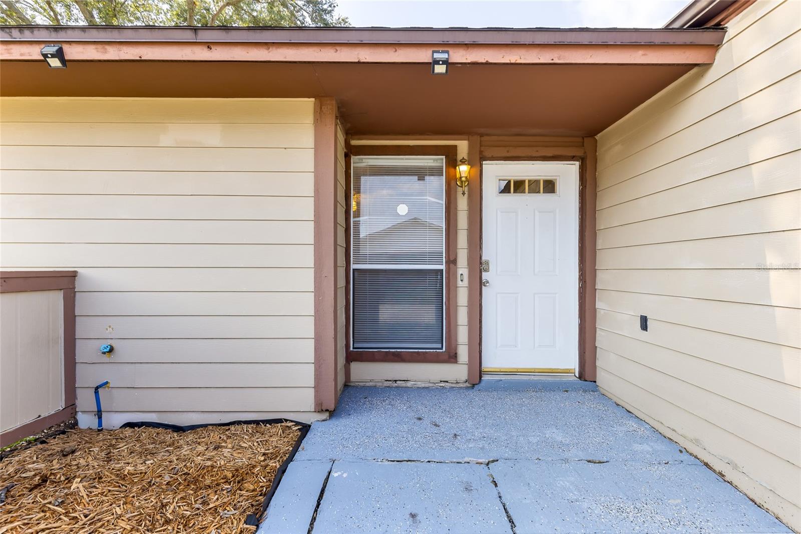 Image 10 of 21 For 5898 Sagunto Street
